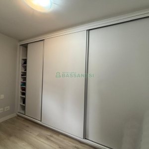 Apartamento com 97m², 3 dormitórios, 2 vagas, no bairro Centro em Caxias do Sul para Alugar