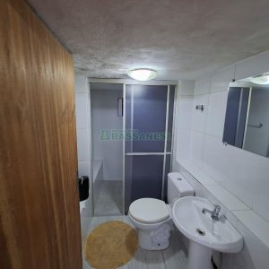 Casa com 148m², 3 dormitórios, 2 vagas, no bairro Cristo Redentor em Caxias do Sul para Alugar