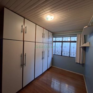 Casa com 148m², 3 dormitórios, 2 vagas, no bairro Cristo Redentor em Caxias do Sul para Alugar