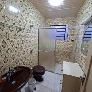 Casa com 148m², 3 dormitórios, 2 vagas, no bairro Cristo Redentor em Caxias do Sul para Alugar