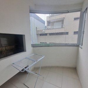 Apto Mobiliado com 62m², 1 dormitório, 1 vaga, no bairro Vinhedos em Caxias do Sul para Alugar