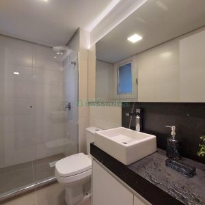 Apto Mobiliado com 86m², 2 dormitórios, 2 vagas, no bairro Panazzolo em Caxias do Sul para Alugar