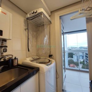 Apto Mobiliado com 86m², 2 dormitórios, 2 vagas, no bairro Panazzolo em Caxias do Sul para Alugar
