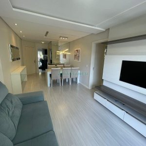 Apto Mobiliado com 99m², 2 dormitórios, 2 vagas, no bairro Pio X em Caxias do Sul para Alugar