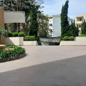 Apto Mobiliado com 99m², 2 dormitórios, 2 vagas, no bairro Pio X em Caxias do Sul para Alugar