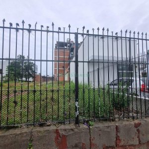 Terreno com 360m², no bairro Centro em Caxias do Sul para Alugar
