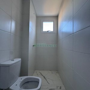 Apartamento com 66m², 2 dormitórios, 1 vaga, no bairro São Leopoldo em Caxias do Sul para Comprar