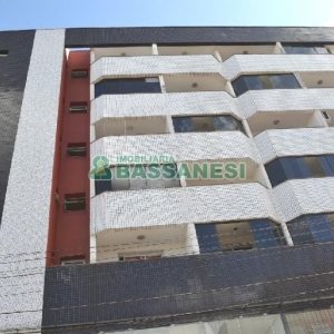 Apartamento com 42m², 1 dormitório, 1 vaga, no bairro Sagrada Família em Caxias do Sul para Alugar