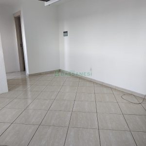 Apartamento com 42m², 1 dormitório, 1 vaga, no bairro Sagrada Família em Caxias do Sul para Alugar