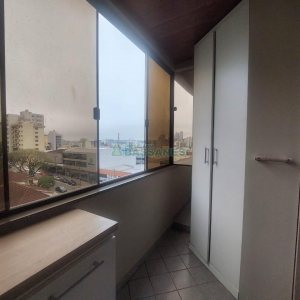 Apto Mobiliado com 46m², 1 dormitório, 1 vaga, no bairro Centro em Caxias do Sul para Alugar