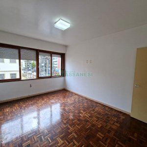 Apto Mobiliado com 159m², 3 dormitórios, 3 vagas, no bairro Exposição em Caxias do Sul para Alugar