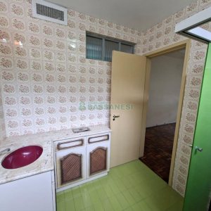 Apto Mobiliado com 159m², 3 dormitórios, 3 vagas, no bairro Exposição em Caxias do Sul para Alugar