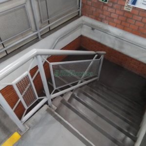 Pavilhão com 2500m², no bairro Pioneiro em Caxias do Sul para Comprar
