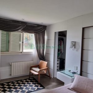 Casa com 200m², 3 dormitórios, 2 vagas, no bairro Santa Catarina em Caxias do Sul para Comprar