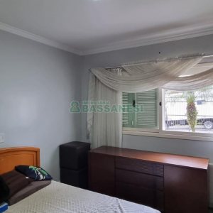 Casa com 200m², 3 dormitórios, 2 vagas, no bairro Santa Catarina em Caxias do Sul para Comprar