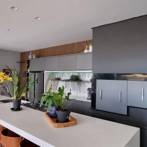 Casa com 200m², 3 dormitórios, 2 vagas, no bairro Santa Catarina em Caxias do Sul para Comprar