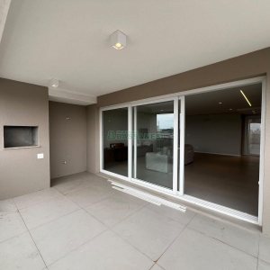 Apto Mobiliado com 129m², 3 dormitórios, no bairro Petrópolis em Caxias do Sul para Alugar