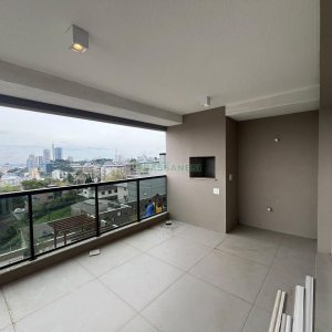 Apto Mobiliado com 129m², 3 dormitórios, no bairro Petrópolis em Caxias do Sul para Alugar