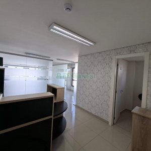 Sala com 129m², 1 vaga, no bairro Centro em Caxias do Sul para Alugar