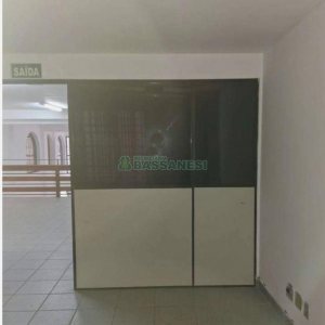 Loja com 247m², no bairro Centro em Caxias do Sul para Alugar