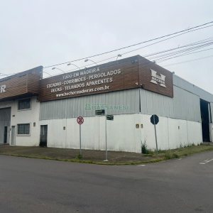 Pavilhão com 750m², no bairro São José em Caxias do Sul para Alugar