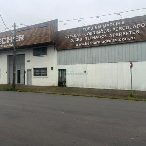 Pavilhão com 750m², no bairro São José em Caxias do Sul para Alugar