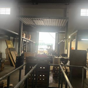 Pavilhão com 750m², no bairro São José em Caxias do Sul para Alugar