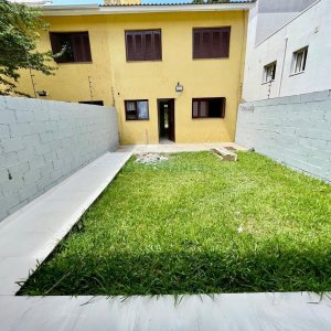Sobrado com 121m², 3 dormitórios, 2 vagas, no bairro Ana Rech em Caxias do Sul para Alugar