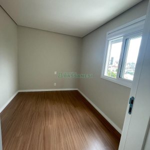 Apartamento com 58m², 2 dormitórios, 1 vaga, no bairro Rio Branco em Caxias do Sul para Comprar