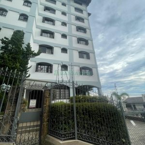 Apartamento com 322m², 3 dormitórios, 4 vagas, no bairro Madureira em Caxias do Sul para Comprar