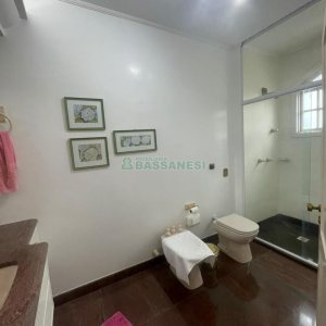 Apartamento com 322m², 3 dormitórios, 4 vagas, no bairro Madureira em Caxias do Sul para Comprar