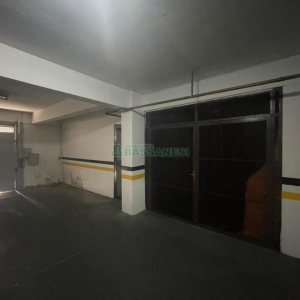Apartamento com 322m², 3 dormitórios, 4 vagas, no bairro Madureira em Caxias do Sul para Comprar