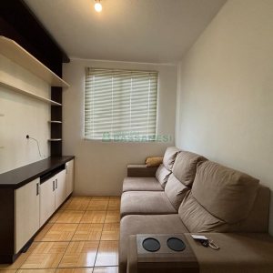 Apartamento com 52m², 2 dormitórios, 1 vaga, no bairro De Zorzi em Caxias do Sul para Alugar