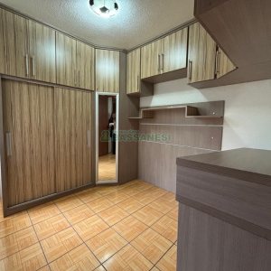 Apartamento com 52m², 2 dormitórios, 1 vaga, no bairro De Zorzi em Caxias do Sul para Alugar