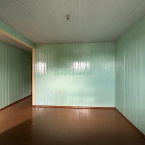Casa com 58m², 3 dormitórios, no bairro Brandalise em Caxias do Sul para Alugar