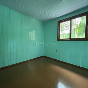 Casa com 58m², 3 dormitórios, no bairro Brandalise em Caxias do Sul para Alugar