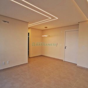 Apartamento com 65m², 2 dormitórios, 1 vaga, no bairro De Lazzer em Caxias do Sul para Alugar
