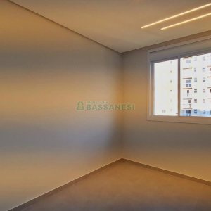 Apartamento com 65m², 2 dormitórios, 1 vaga, no bairro De Lazzer em Caxias do Sul para Alugar