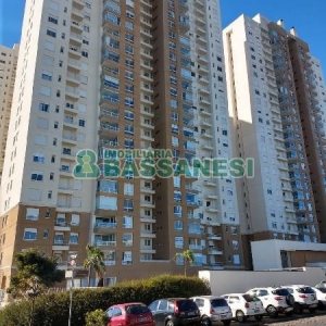 Apartamento com 111m², 3 dormitórios, 2 vagas, no bairro Cristo Redentor em Caxias do Sul para Alugar