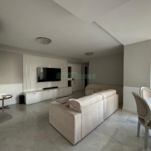 Apartamento com 111m², 3 dormitórios, 2 vagas, no bairro Cristo Redentor em Caxias do Sul para Alugar