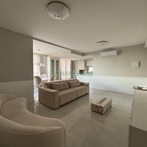 Apartamento com 111m², 3 dormitórios, 2 vagas, no bairro Cristo Redentor em Caxias do Sul para Alugar