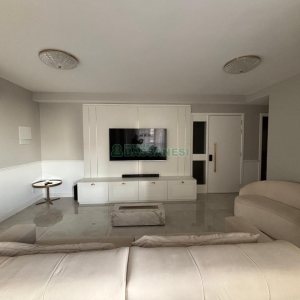 Apartamento com 111m², 3 dormitórios, 2 vagas, no bairro Cristo Redentor em Caxias do Sul para Alugar