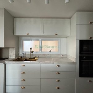Apartamento com 111m², 3 dormitórios, 2 vagas, no bairro Cristo Redentor em Caxias do Sul para Alugar
