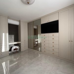 Apartamento com 111m², 3 dormitórios, 2 vagas, no bairro Cristo Redentor em Caxias do Sul para Alugar