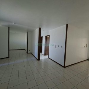 Apartamento com 94m², 2 dormitórios, 1 vaga, no bairro Desvio Rizzo em Caxias do Sul para Alugar