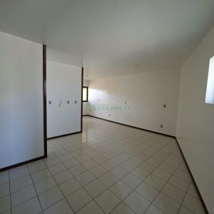 Apartamento com 94m², 2 dormitórios, 1 vaga, no bairro Desvio Rizzo em Caxias do Sul para Alugar