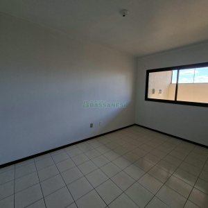 Apartamento com 94m², 2 dormitórios, 1 vaga, no bairro Desvio Rizzo em Caxias do Sul para Alugar