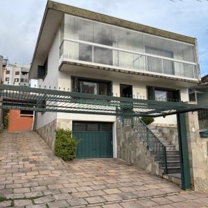 Loja com 52m², no bairro Panazzolo em Caxias do Sul para Alugar