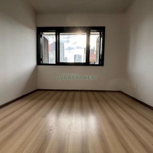Loja com 52m², no bairro Panazzolo em Caxias do Sul para Alugar