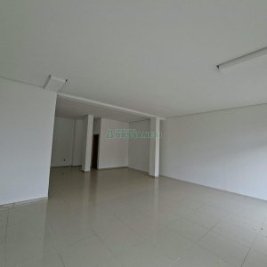 Loja com 62m², no bairro Rio Branco em Caxias do Sul para Alugar